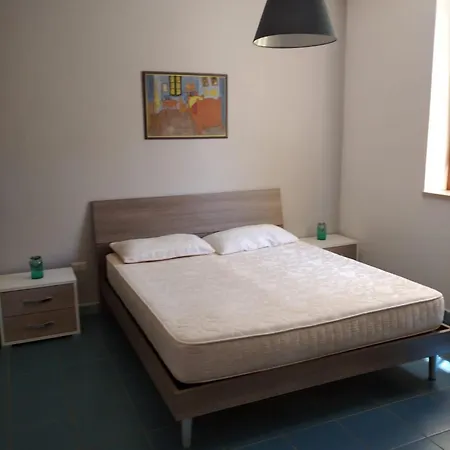 Giorni Fantastici - A 300 Mt Dal Mare E Dal Centro In Viale Privato Con Giardino E Parcheggio 아셰아